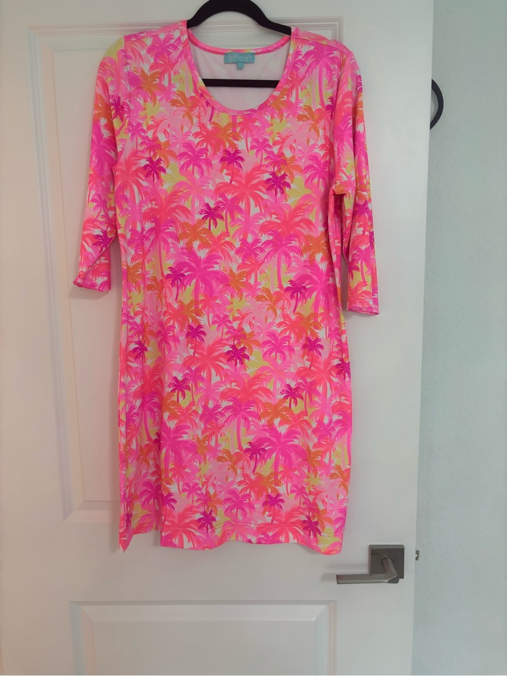 Anthony’s Vibrant Pink Tropical Print Shift Dress Size L